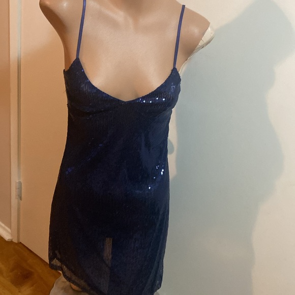 Silence + Noise Sequin long tank chemise - Picture 4 of 11